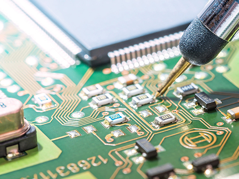 Calculateur moteur automobile ECU – diagnostic, réparation et remplacement toutes marques